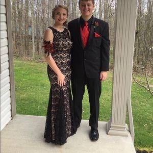 Black lace prom dress